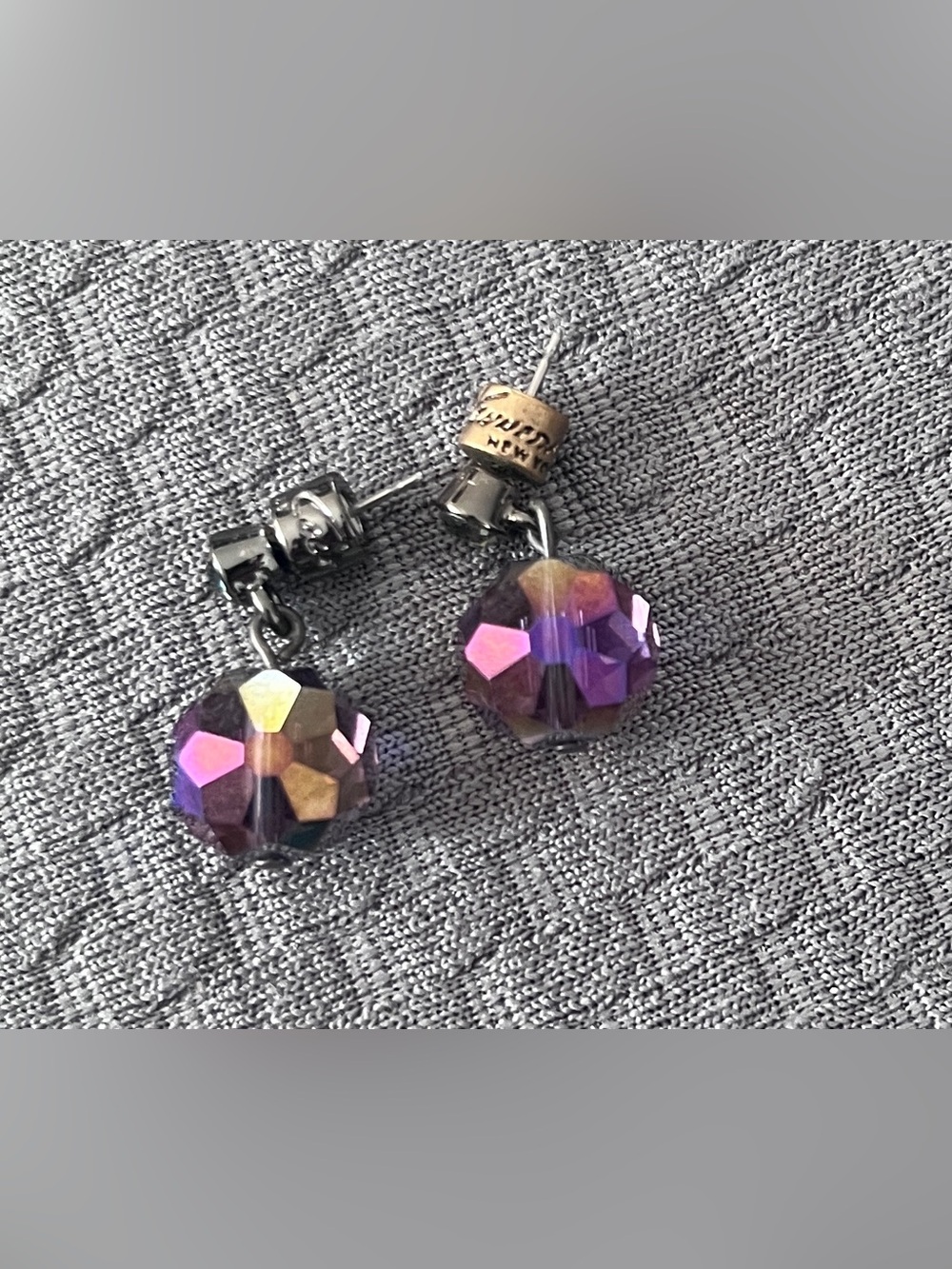 VTG Kenneth Cole New York Purple Iridescent Crystal Drop Earrings Branded Backs - Picture 1 of 7